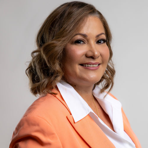 Rina M Morales Mera