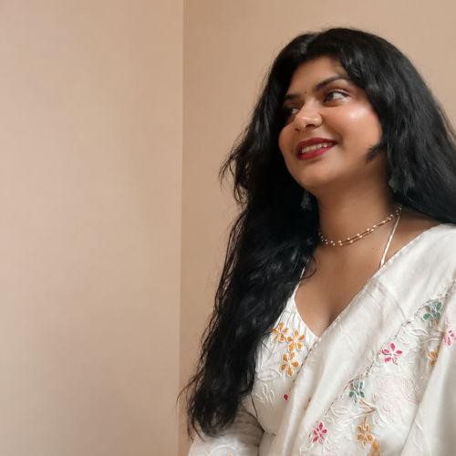 SALONI PRAJAPATI